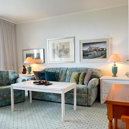 Appartement In Mit Meerblick Und Balkon *